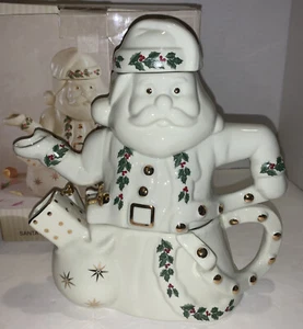 4 Stück Madison & Max Home "Santa" Stapelbare Teekanne mit Zucker und Milchkännchen Set - Bild 1 von 12