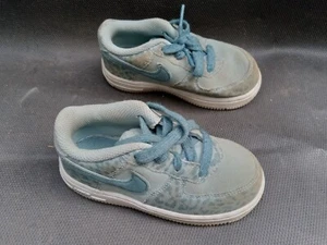Nike Air Force 1 Kleinkind Gr. 8C Schuhe blau Wildleder Leopard AH7530-400 AF1 - Bild 1 von 17