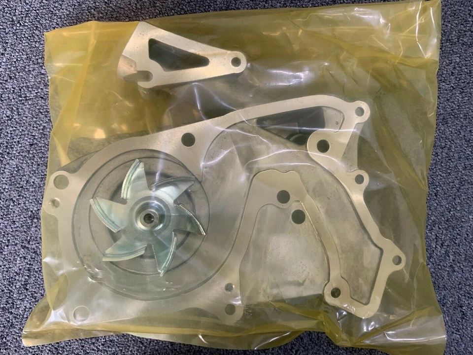 OEM 25100-3C131 Water Pump Coolant *3.3L* UPS Ship# for Kia Sedona 2010~2018 - Imagem 1 de 4