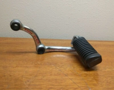 1978-1981 Yamaha XS750 XS850 Right Front Footrest Peg 2G2-27420-00 (034) - Image 1 of 4