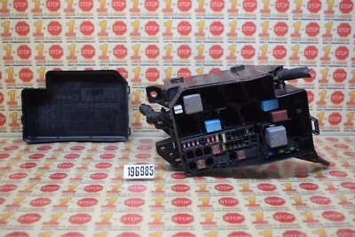 2006-2012 TOYOTA RAV4 3.5L PASSENGER RIGHT SIDE ENGINE FUSE RELAY BOX 8274242030 - Image 1 of 4