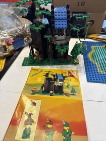 Lego 6054 Forestmen's Hideout Castle Forestmen 100% Complete
