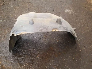 Volkswagen Amarok MK1 2010-2018 Passenger NSF Front Arch Liner Dust MUD Guard - Picture 1 of 12
