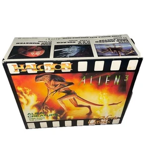 ALIEN 3 HALCYON MODEL 1:9 CREATURE W BASE MOVIE CLASSICS NEW OPEN BOX - Picture 1 of 2