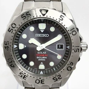 SEIKO SCUBA 200m V145-0AH0 Black dial titanium solar mens wristwatch - Picture 1 of 10