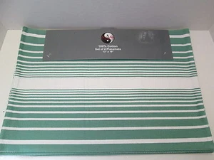 Green/White Graduated Stripe 100% Cotton Place Mats, Set of 4, NEW - Picture 1 of 3