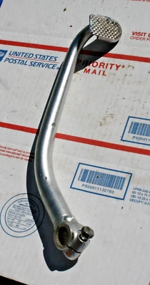 1972-73 1974 HONDA CB 350 F ЧЕТЫРЕ OEM ОРИГИНАЛЬНАЯ ПЕДАЛЬ ЗАДНЕГО ТОРМОЗА - Изображение 1 из 2