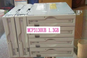 Fujitsu MCP3130UB 1.3GB USB 2.0 MO drive with power supply and data cable - Picture 1 of 3