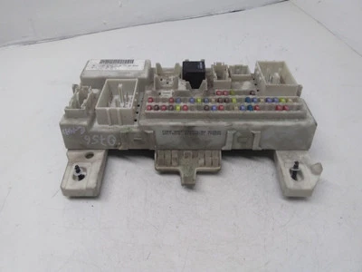 Scatola fusibili Ford Focus II Turnier DA 4M5T14A073BH 1.8 Diesel 80kw 27588744 - Immagine 1 di 4