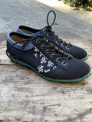 Zapatos unisex John Fluevog Future punta redonda asteroide suela verde azulado cuero tejido M7/W9 Foto 1 de 4