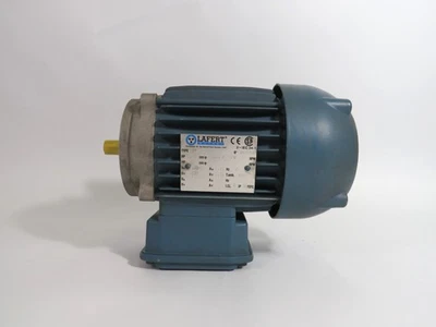Motor Lafert ST63C4 0,18 HP 1630 rpm 333/575 V TEFC 3 Ph 0,65/0,38 A 60 Hz USADO Foto 1 de 3