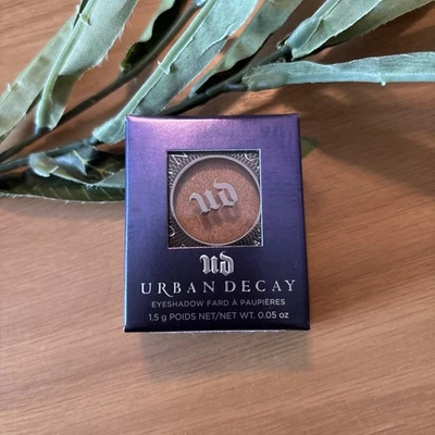 Sombra de ojos Urban Decay Cosmetics CHOPPER tamaño completo única caja sellada 1,5 g Foto 1 de 3