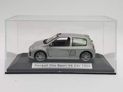 Renault Clio 3000 V6 Universal Hobbies 1/43 - Immagine 1 di 4