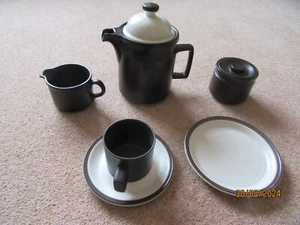 Brown vintage set of coffee mug, sugar bowl , tea plates and cups and saucers - Picture 1 of 4