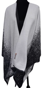 Reversible Alpaca Poncho - Black & White, Soft & Warm, Unisex, Free Shipping! - Picture 1 of 5