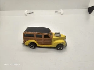 Hot Wheels Carro Legnoso Collegato Giallo - Foto 1 di 4