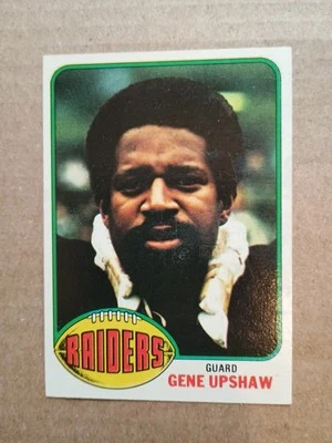 1976 Topps Football Gene Upshaw (HOF) #295 - Oakland Raiders 🏈🏈 - Image 1 of 2