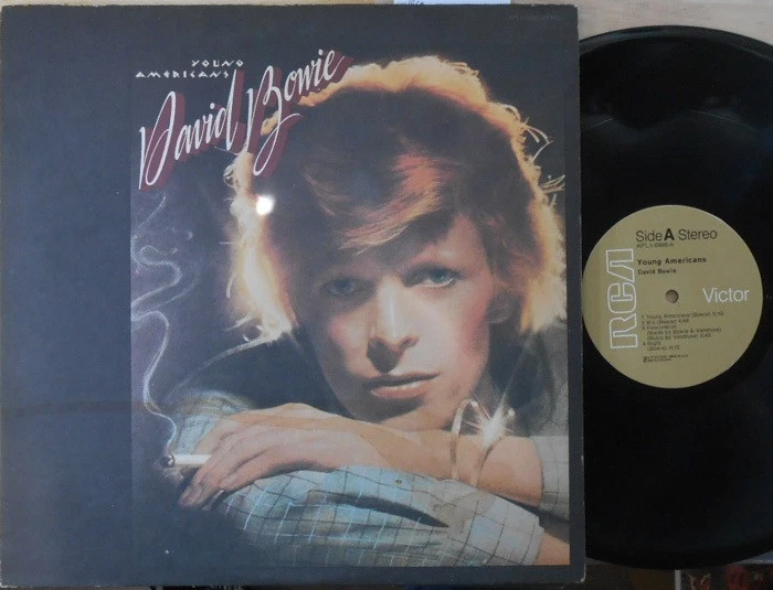 David Bowie ORIG US 2nd press LP Young Americans VG+ '75 Tan RCA APL1-0998 - Image 1 of 1