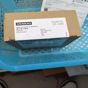 1PC New In Box SIEMENS 6ES7232-4HD32-0XB0 - Picture 1 of 3