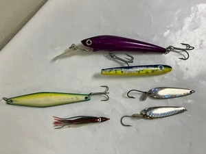 Saltwater Tuna Lures Mixed Lot- Yo-Zuri, Tady Iron Jig, Cedar Wood Plug, Spoons - Picture 1 of 19