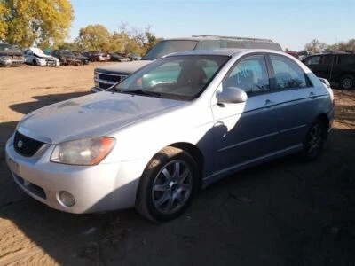 Trunk/Hatch/Tailgate Sedan With Spoiler Fits 04-06 SPECTRA 2014469 - Image 1 of 4