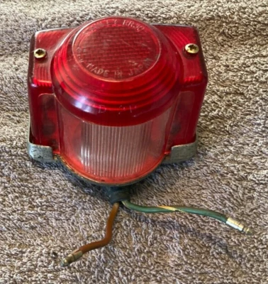 LUZ TRASERA KAWASAKI J1L VINTAGE AÑOS 60 ERA J1L LUZ TRASERA Foto 1 de 4
