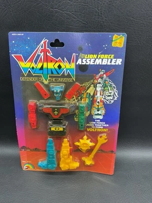 VINTAGE 1984 VOLTRON LION FORCE ASSEMBLER ON CARD LJN  - Image 1 of 4