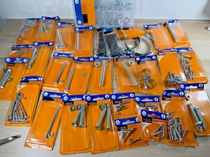 JOB LOT HALFORDS CAR PARTS ACCESSORIES PACKTS NUT AND BOLT JUBULEE CLIPS FIXINGS - Bild 1 von 6