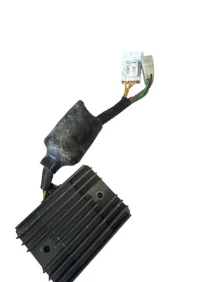 2000 00 01 Honda Interceptor 800 VFR 800F REGULADOR DE TENSÃO RETIFICADOR - Imagem 1 de 4