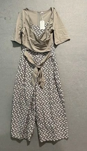 Printed jumpsuit with tie waist and wide leg, zip back small - Picture 1 of 4