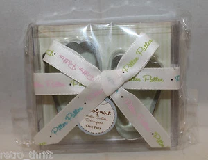 New Kate Aspen 2010 Baby Footprint Cookie Cutters 5cm 2"One Pair Pitter Patter - Picture 1 of 9