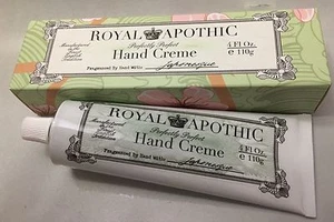 Crema mani giapponese di Royal Apothic (crema 4 oz) NUOVA IN SCATOLA INTERROTTA - Foto 1 di 2