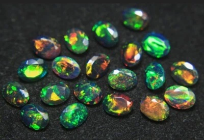 Piedra preciosa de ópalo negro corte ovalado ópalo negro, ópalo de fuego Welo etíope facetado 6x4 mm Foto 1 de 4