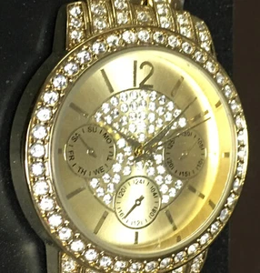 Swarovski Crystals Bling Pave Watch Gold tone Quartz BP4 SR626SW New in Box Avon - Picture 1 of 10