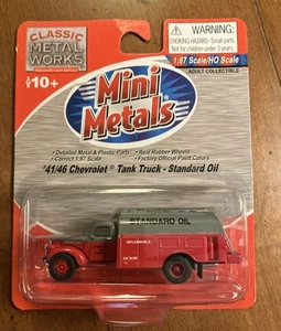 Mini Metals Collectibles '41/46 Chevrolet Standard Oil Delivery Truck HO 30336 - Picture 1 of 4