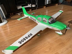 DYNAM Cirrus SR-22 Rc Airplane ARF 1.4m Wingspan Custom Painted w/ Pilot - Picture 1 of 3