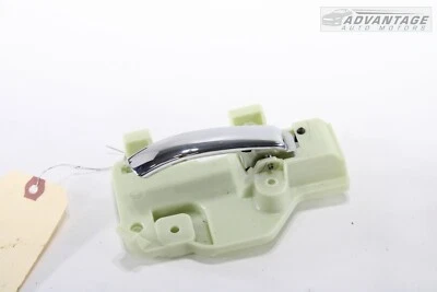 2009-2017 JEEP PATRIOT FRONT PASSENGER SIDE INTERIOR DOOR HANDLE CHROME OEM - Image 1 of 4