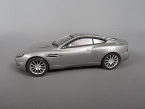 C183 IXO Altaya Aston Martin Vanquish 2009 Argenté 1:43 - Imagen 1 de 7