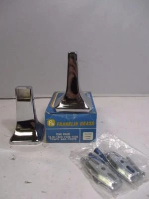 Postes de toallero cromados pulidos Franklin latón 1418-1424-1430-1436 (lote de 2) Foto 1 de 4