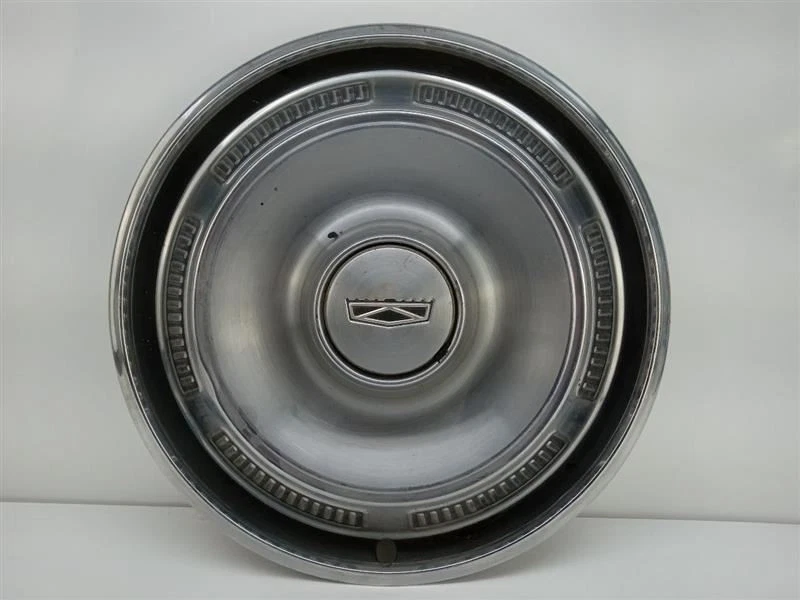 Tapacubos de cubierta de rueda de 14" tipo cúpula para 69-70 FORD FAIRLANE C90Z1130B Foto 1 de 2