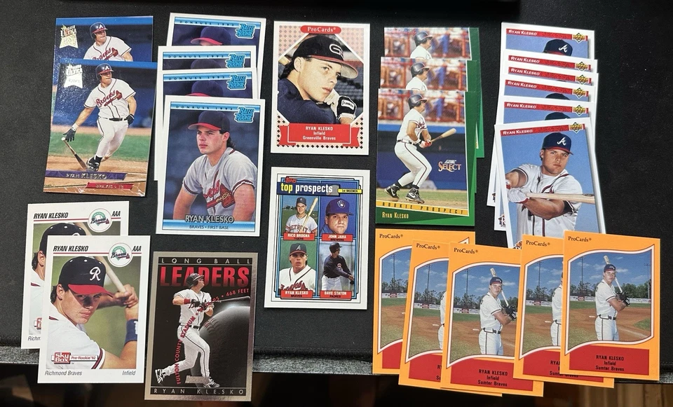 LOTE 25 CARTÕES RYAN KLESKO NOVATOS, CARTAS DA LIGA MENOR ATLANTA BRAVES + CARTÃO #'D - Imagem 1 de 3