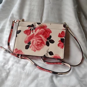 Neu ohne Etikett Kate Spade Cameron Street Roses Clarise Umhängetasche Blumenmuster - Bild 1 von 11
