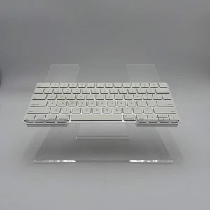 Apple Magic Keyboard A1644 White For Parts or Repair - Picture 1 of 9