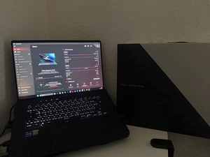 ASUS ROG Zephyrus M16 – Gaming Laptop mit RTX 3070 & i9 | 32GB | 2TB SSD | 165Hz - Bild 1 von 3