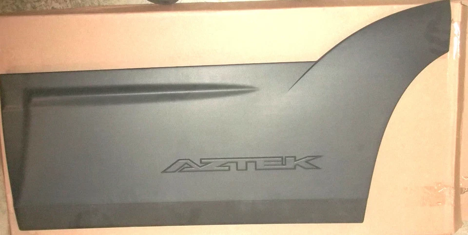 Moldura inferior puerta lateral trasera, izquierda - 89046253 - Pontiac Aztek, 02-05 Foto 1 de 1