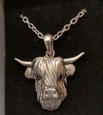 Scottish Highland Cow Pendant On A Chain Foto 1 de 4