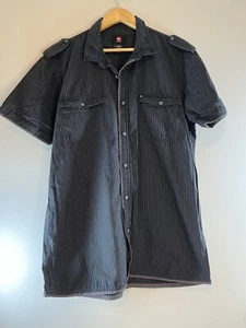 Quiksilver | Collard Black Striped Button Up Shirt | Size XL Extra Large - Picture 1 of 7