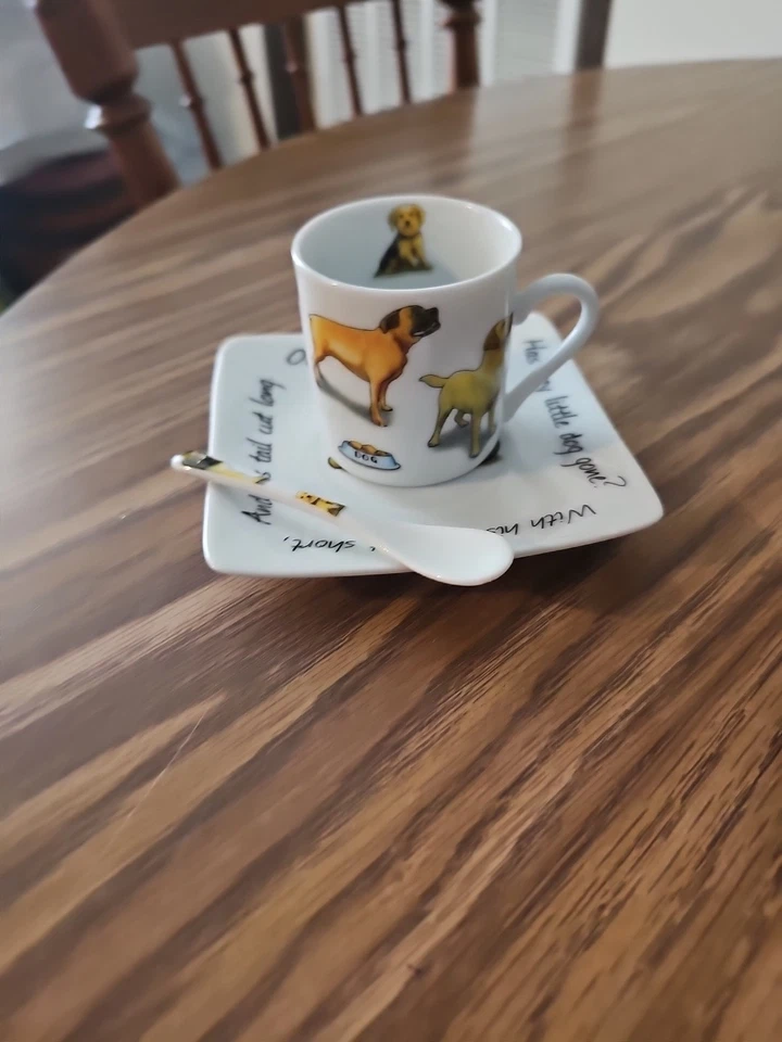 "Mini taza China para perros 2 1/8"" mejor amigo Paul Casdew" Platillo y cuchara. Foto 1 de 4