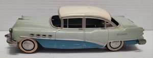VINTAGE AMT 1954 BUICK ROADMASTER 4-DOOR SEDAN FRICTION PROMO CAR - Picture 1 of 5