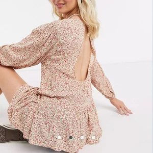 American Eagle Frühling Tunika Top Blumen Dytsi Größe Small - Bild 1 von 14